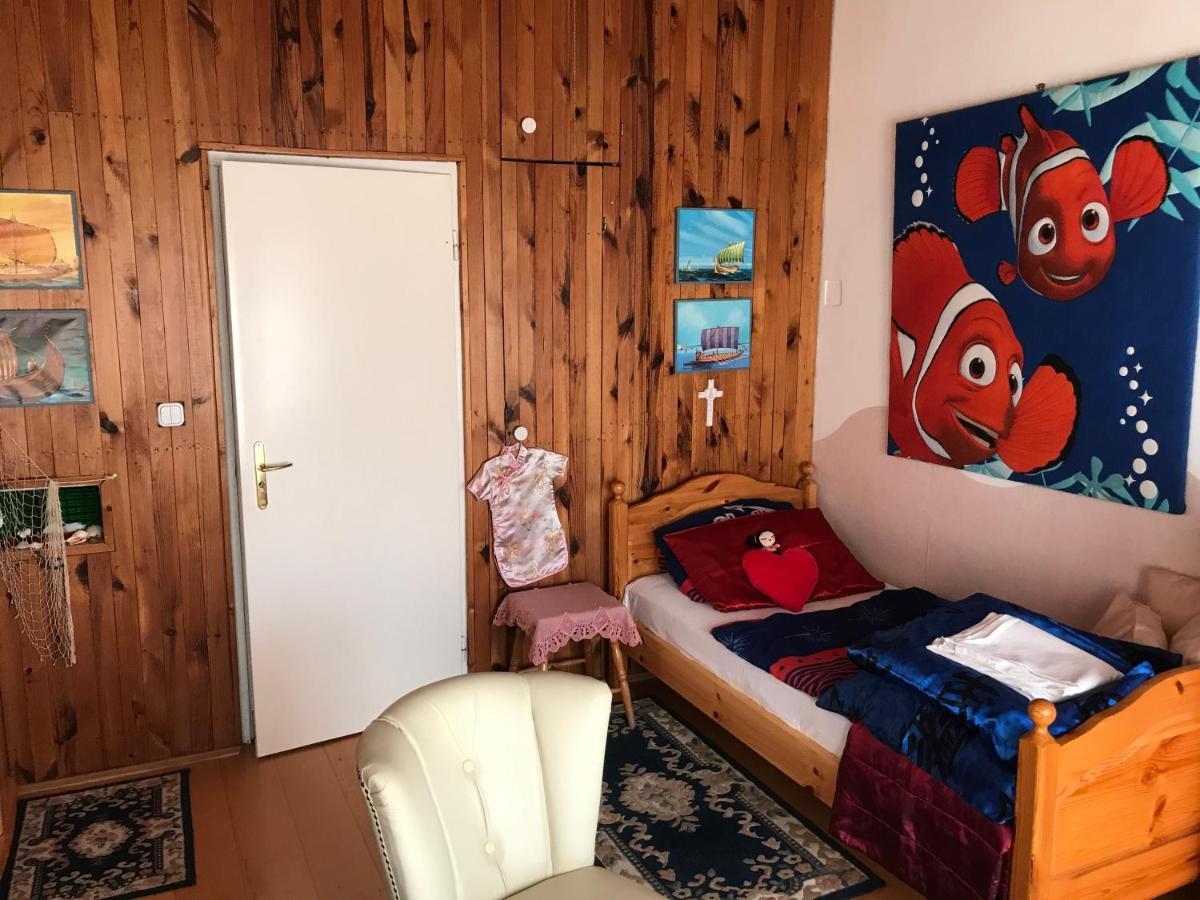 Nyaralo Japankerttel - Apartment With Japanese Garden Балатонмариафюрдё Экстерьер фото