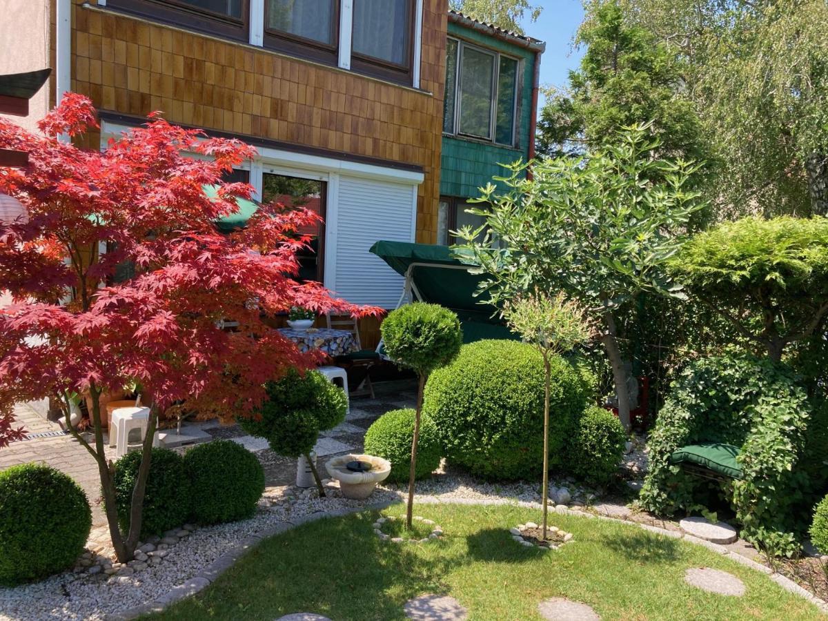 Nyaralo Japankerttel - Apartment With Japanese Garden Балатонмариафюрдё Экстерьер фото